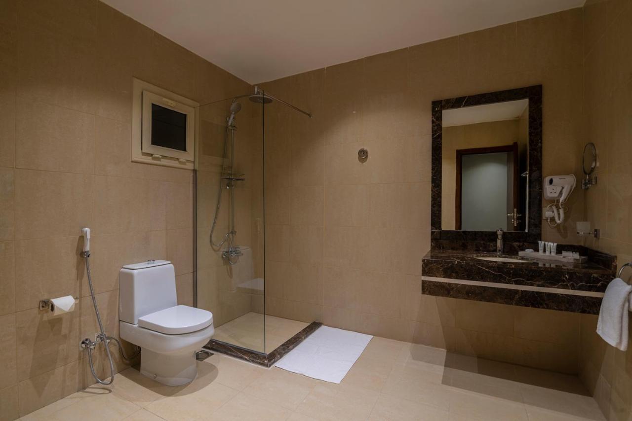 Enala Hotel Apartments - Tabuk タブーク エクステリア 写真