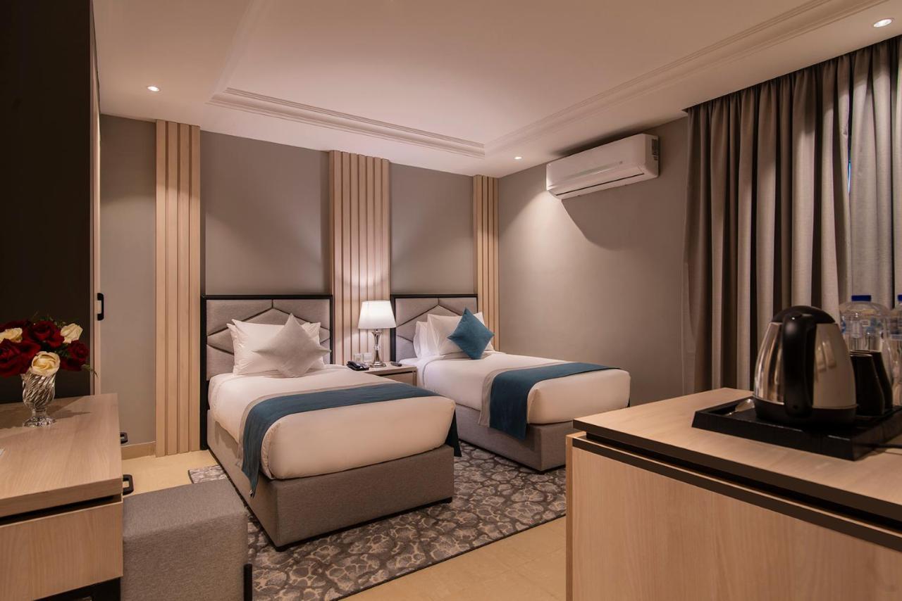 Enala Hotel Apartments - Tabuk タブーク エクステリア 写真