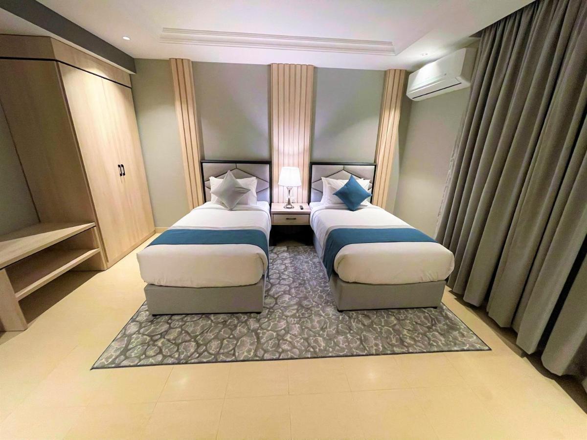 Enala Hotel Apartments - Tabuk タブーク エクステリア 写真