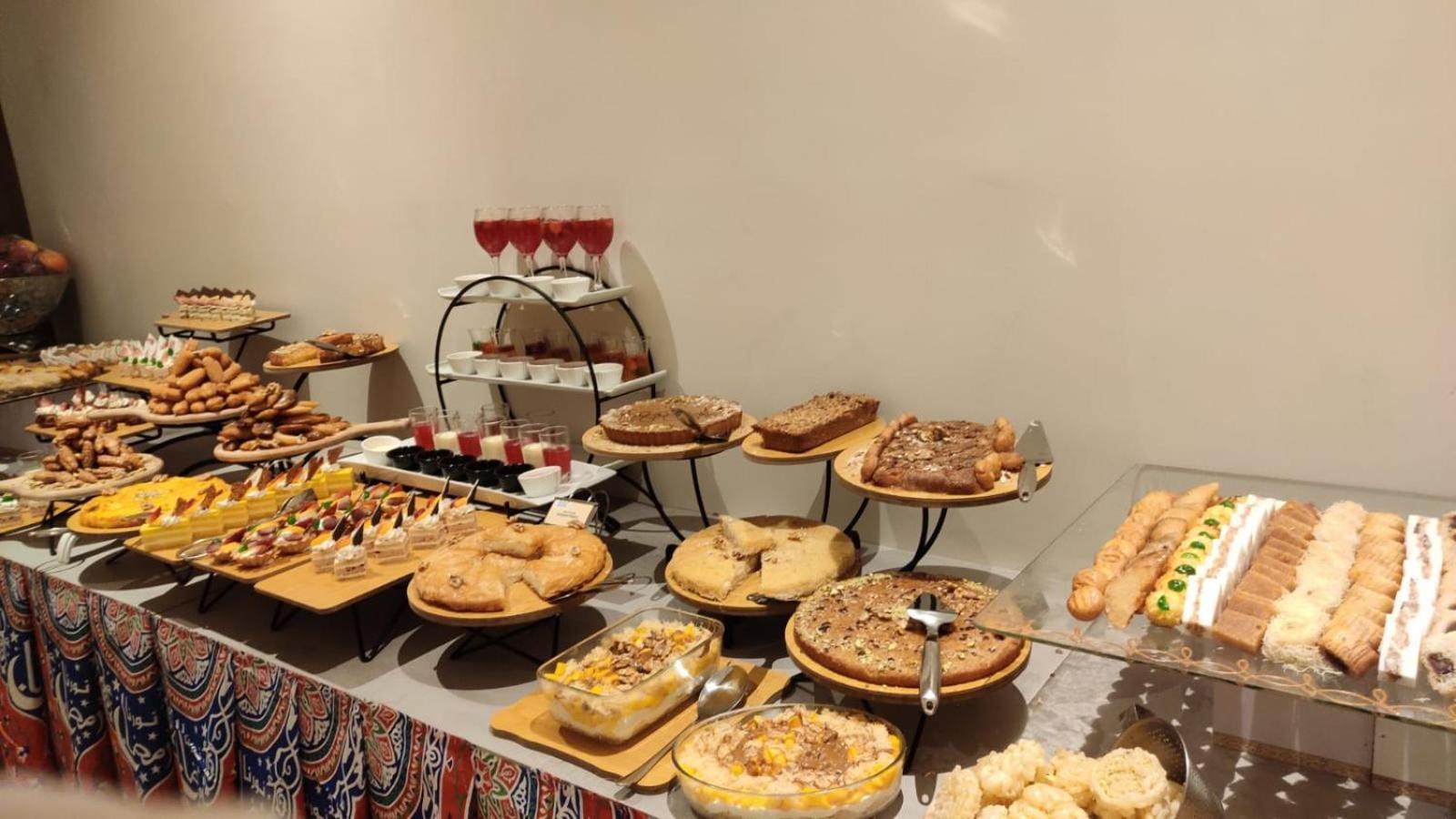Enala Hotel Apartments - Tabuk タブーク エクステリア 写真
